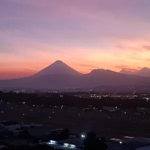  Apartment Amazing Volcano Views In Front Of Airport